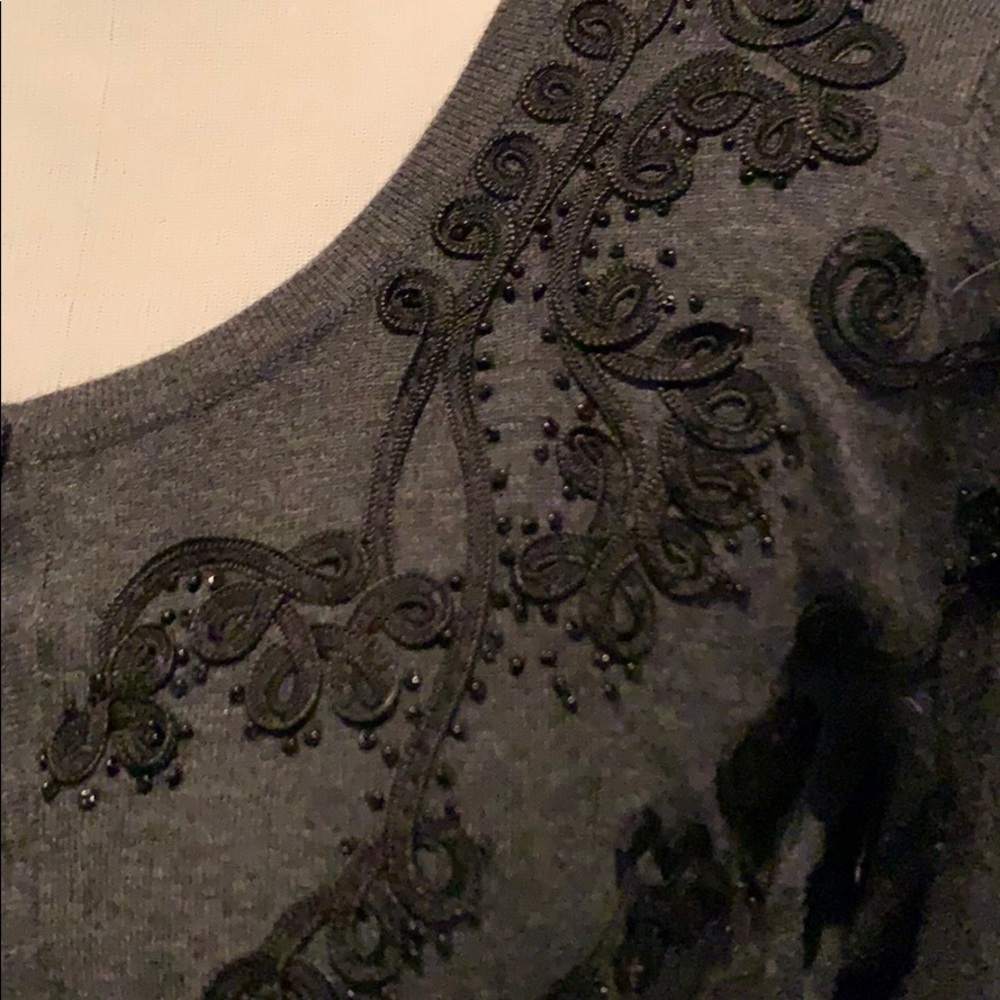 Dark gray cardigan with black appliques - Picture 2 of 7